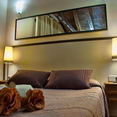 Hostal Alfonso XII By Toledo Ap Екстериор снимка